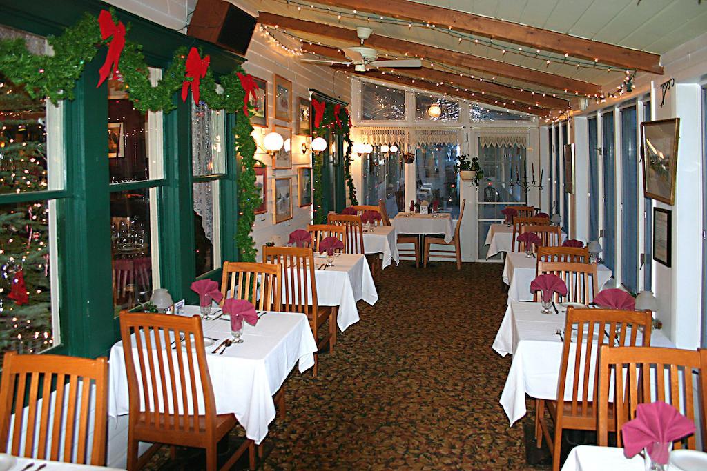 Inn At Starlight Lake & Restaurant Exterior foto